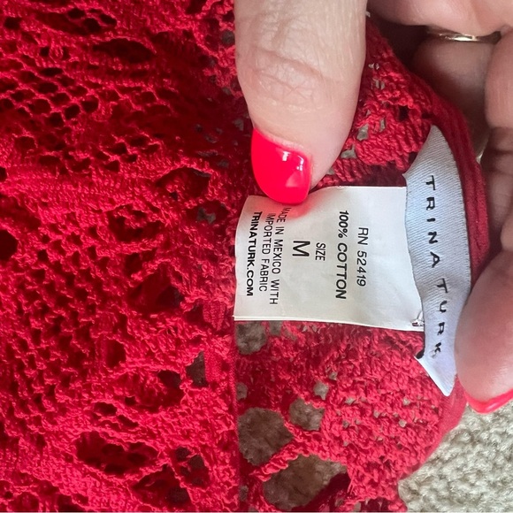 Trina Turk Red Lace Top Cover Up Medium - Picture 5 of 5